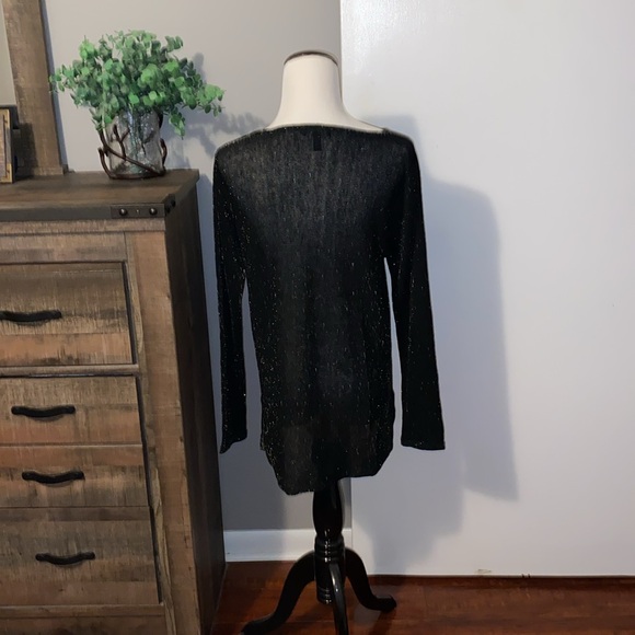 EILEEN FISHER
Organic Linen Metallic Mesh Tunic excellent like new condition XXS - Picture 5 of 12